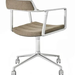 452 Snurrstol Med Hjul, Polerat Aluminium / Sandfärgad Läder