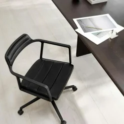 452 Snurrstol Med Hjul, Polerat Aluminium / Sandfärgad Läder