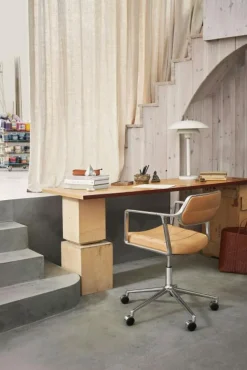 Vipp Skrivbordsstolar & Kontorsstolar-453+ Snurrstol Med Hjul, Polerad Aluminium / Bosco Green Läder