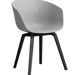 HAY Stolar-AAC 22 2.0 Karmstol, Svartlackad Ek / Svart