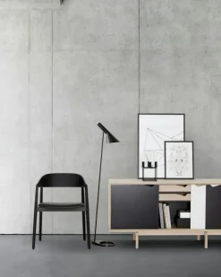 AC2 Karmstol, Vitpigmenterad Ek