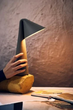 Ami Bordslampa Portabel, Chocolate Clay