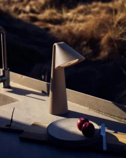 Ami Bordslampa Portabel, Chocolate Clay