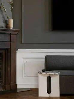 Androgyne Sidobord, Ivory / Vit Marmor