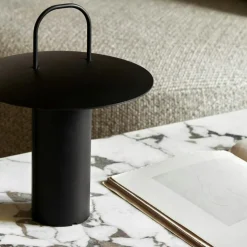 Audo Copenhagen Soffbord-Androgyne Soffbord, Ek / Calacatta Viola