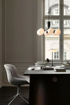 Nuura Ljuskronor & Takkronor-Apiales 6 Ljuskrona, Mässing / Guld