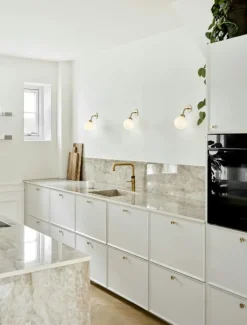 Nuura Badrumsbelysning|Vägglampor-Apiales Vägglampa, / Opal