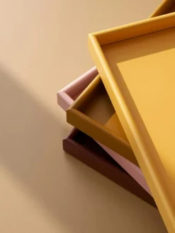 Arrange Bricka Stor, Acacia