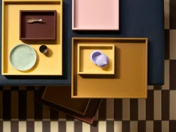 Arrange Bricka Stor, Acacia