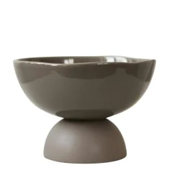 Base Dome Skål, Dust