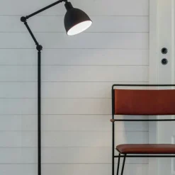 Bazar Golvlampa, Sandsvart