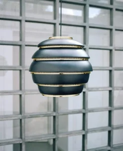 Artek Pendellampor-Beehive A331 Pendel, Svart/Mässing