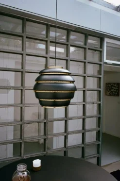 Artek Pendellampor-Beehive A331 Pendel, Svart/Mässing