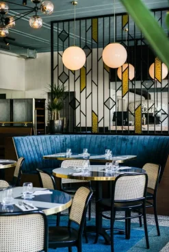 Paged Stolar-Benko Stol Rotting, Natur