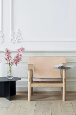 Bernard Lounge Stol, Vattenbaserad Lackad Ek/Natur Läder