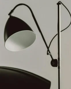 GUBI Läslampor|Golvlampor-Bestlite BL3 M Golvlampa, Krom/Svart Semi Matt