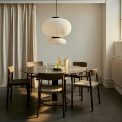 Betty TK9 Karmstol, Rökt Ek / Naturligt Vävband