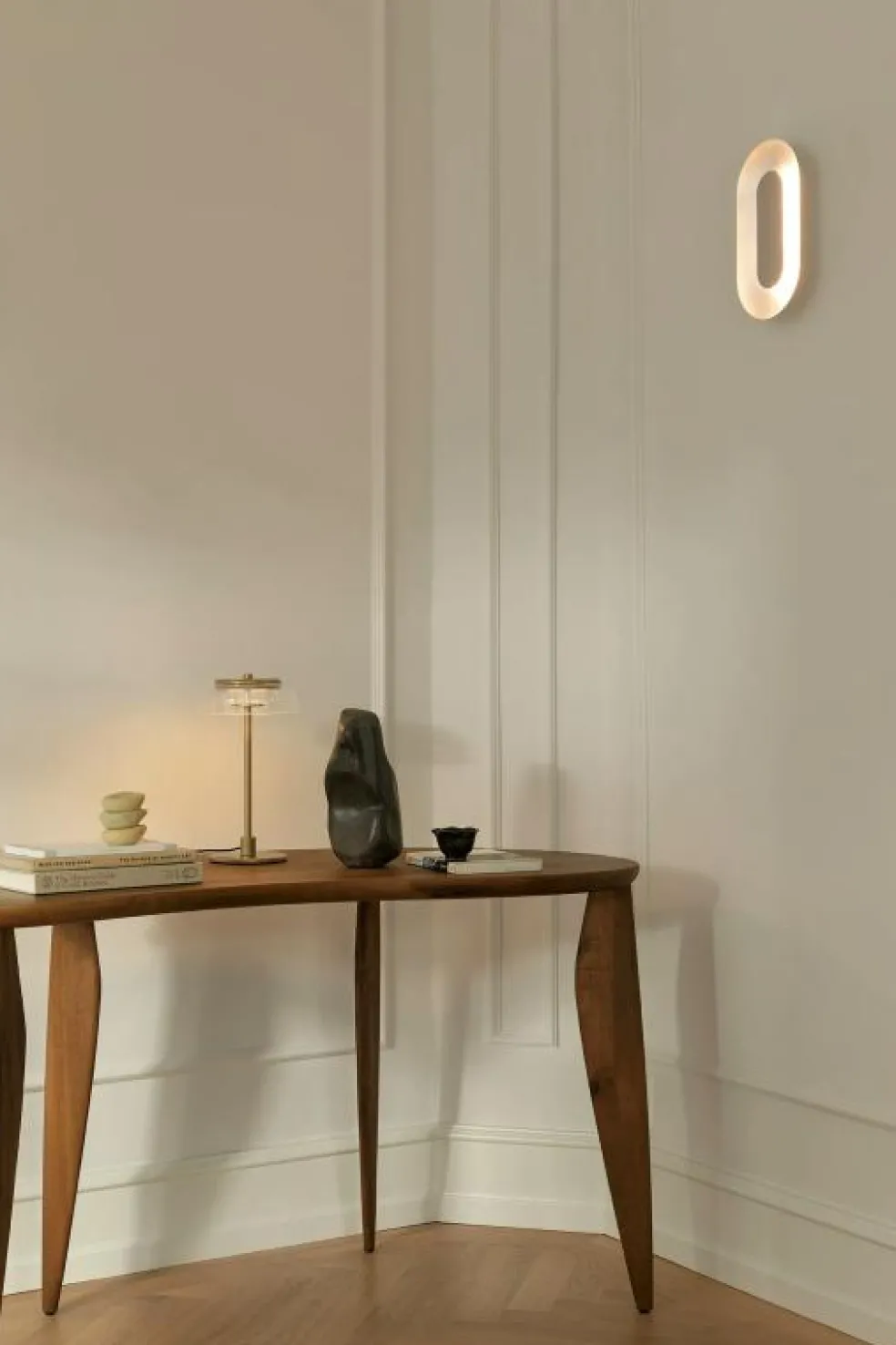 Blossi Bordslampa, Nordic Gold / Klar