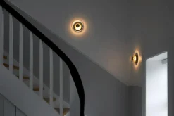 Nuura Vägglampor-Blossi Vägglampa, Guld / Opal