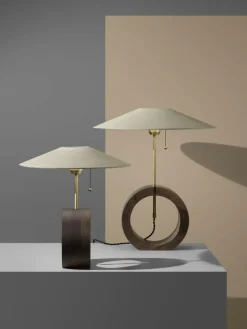 ateljé Lyktan Bordslampor-Bombus M Bordslampa, Rökt Ek