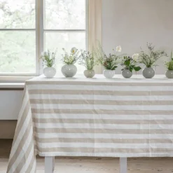 Bordsduk 145x240 cm, Vit/Beige