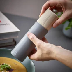 Peugeot Kryddkvarnar-Boreal Pepparkvarn 21 cm, Hazelnut