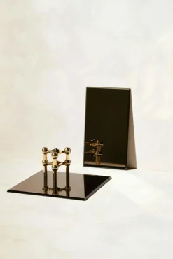 STOFF Nagel Tillbehör Ljusstakar & Ljuslyktor-Botten Glas Fyrkantig 27 x 27 cm, Smoked Brown