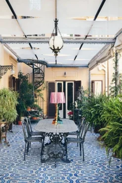 Bourgie Bordslampa, Matt Blå