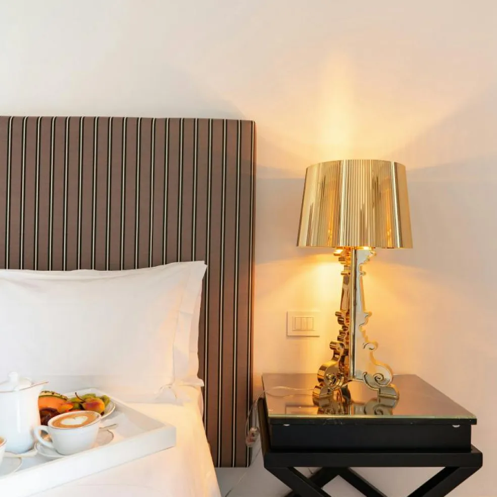 Bourgie Bordslampa, Matt Blå