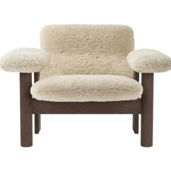 Brasilia Fåtölj Låg Rygg, Mörkbetsad Ek / Sheepskin Nature