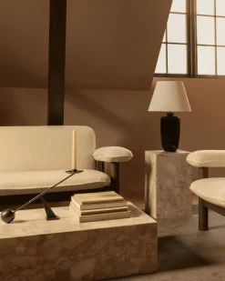 Audo Copenhagen 2-Sitssoffor-Brasilia 2-Sitssoffa, Mörkbetsad Ek / Sheepskin Nature