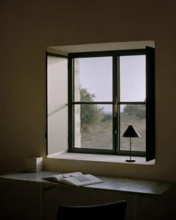 Brolly Bordslampa Portabel, Steel Black