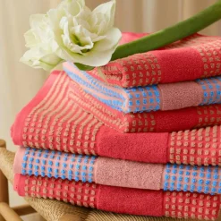 Juna Handdukar & Badlakan-Check Handduk 50x100 cm, Mörkblå/Sand