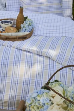 Check Lyocell Oxford Bäddset 150x210 + 50x60 cm, Vit/Blå