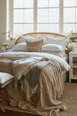 Lexington Örngott-Checked Cotton Poplin Örngott Vit / Beige / Marinblå, 65x65 cm