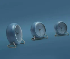 Arne Jacobsen Väckarklockor|Bordsklockor-City Hall Bordsklocka, Svart