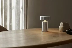 Audo Copenhagen Portabla Lampor|Portabla Lampor-Column Bordslampa Portabel Ø12 cm, Aluminium