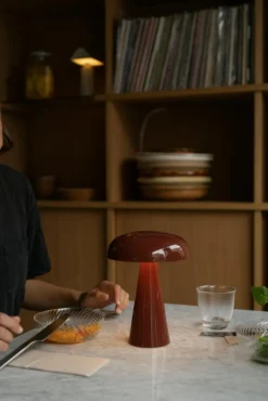 Como SC53 Bordslampa Portabel, Bronserad Mässing