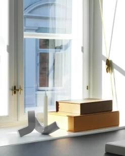 Normann Copenhagen Ljusstakar-Crooked One Ljusstake, Brons