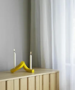 Crooked Two Ljusstake, Brons