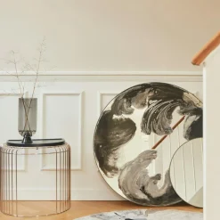 AYTM Sidobord & Avlastningsbord-Curva Sidobord Krompläterat Stål,