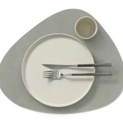 Curve L Vändbar Bordstablett 37x44 cm, Flint Grey/Linen