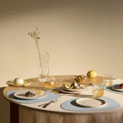 Curve M Bordstablett Nupo 31x35 cm, Nougat