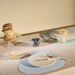 Curve M Bordstablett Nupo 31x35 cm, Nougat