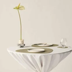 Curve M Bordstablett Nupo 31x35 cm, Nougat