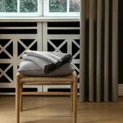 Daisy Pläd 130x180 cm, Brun