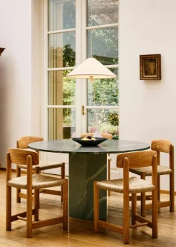 GUBI Stolar-Daumiller Side Stol, Golden Pine