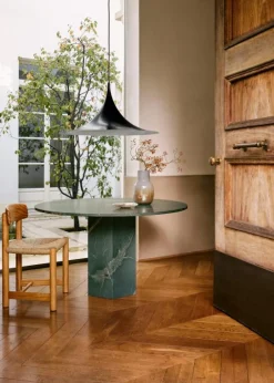 GUBI Stolar-Daumiller Side Stol, Golden Pine