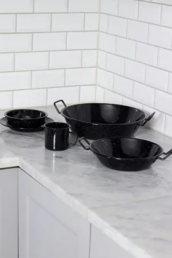 Doris Tallrik Emalj Ø20 cm, Svart