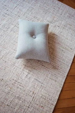 Dot Mode 1 Kudde 45x60 cm, Mörkblå